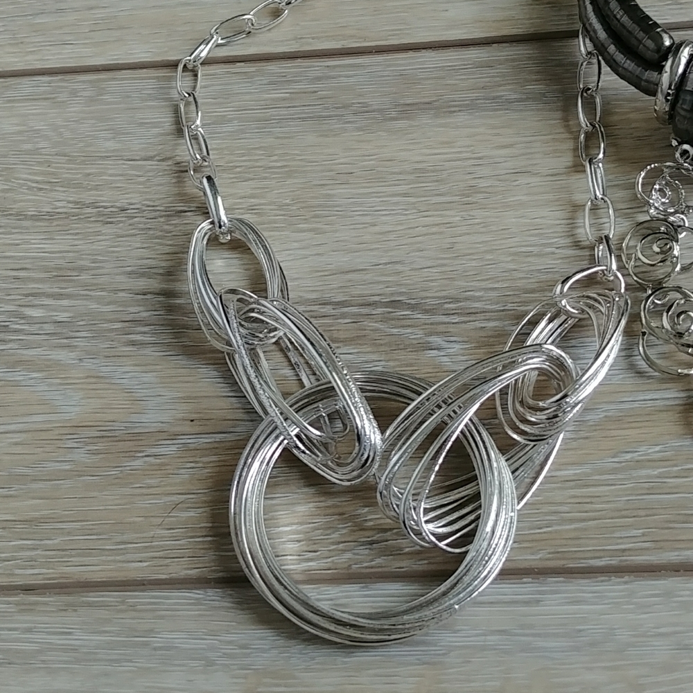 Necklaces - Picture 2 of 4